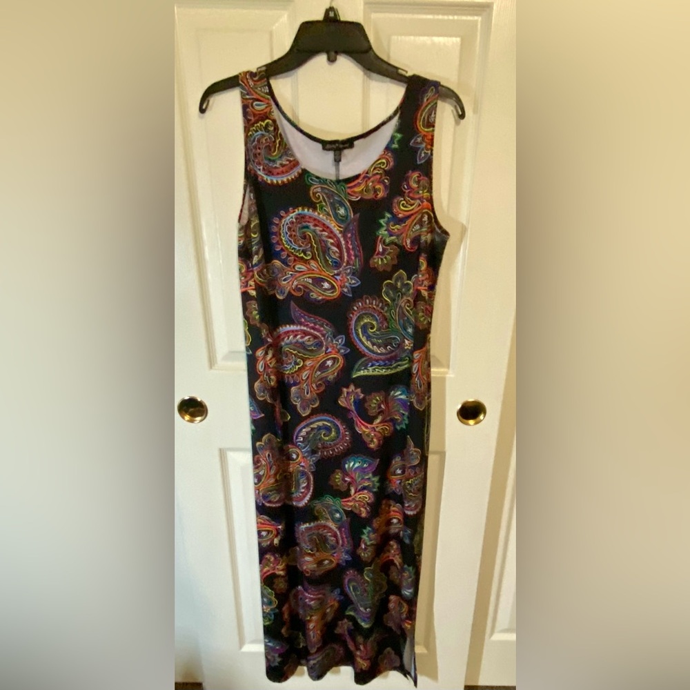 Slinky Brand Sleeveless Maxi Dress Black with Paisley Graphic Size M